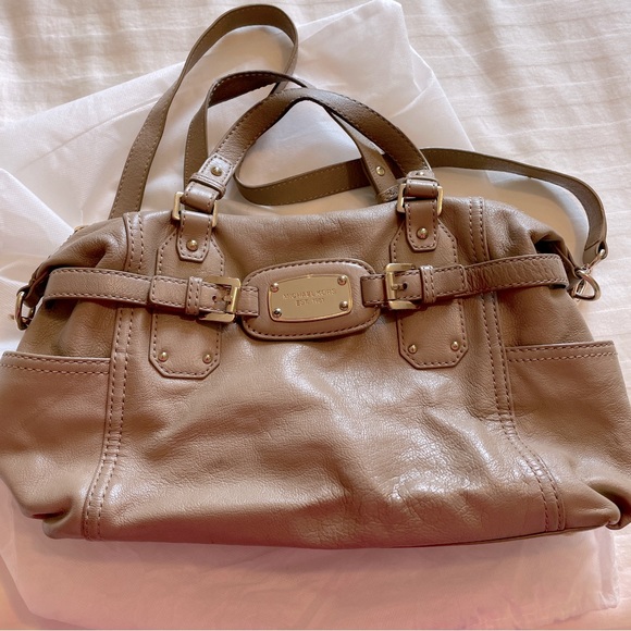 Michael Kors tan leather purse with short and long straps - Picture 1 of 6